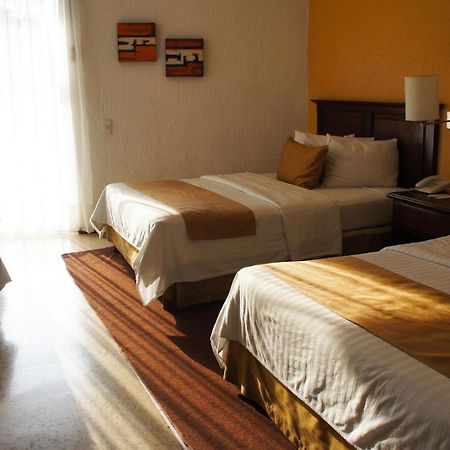 Hotel Kamico ทาปาชูลา ภายนอก รูปภาพ