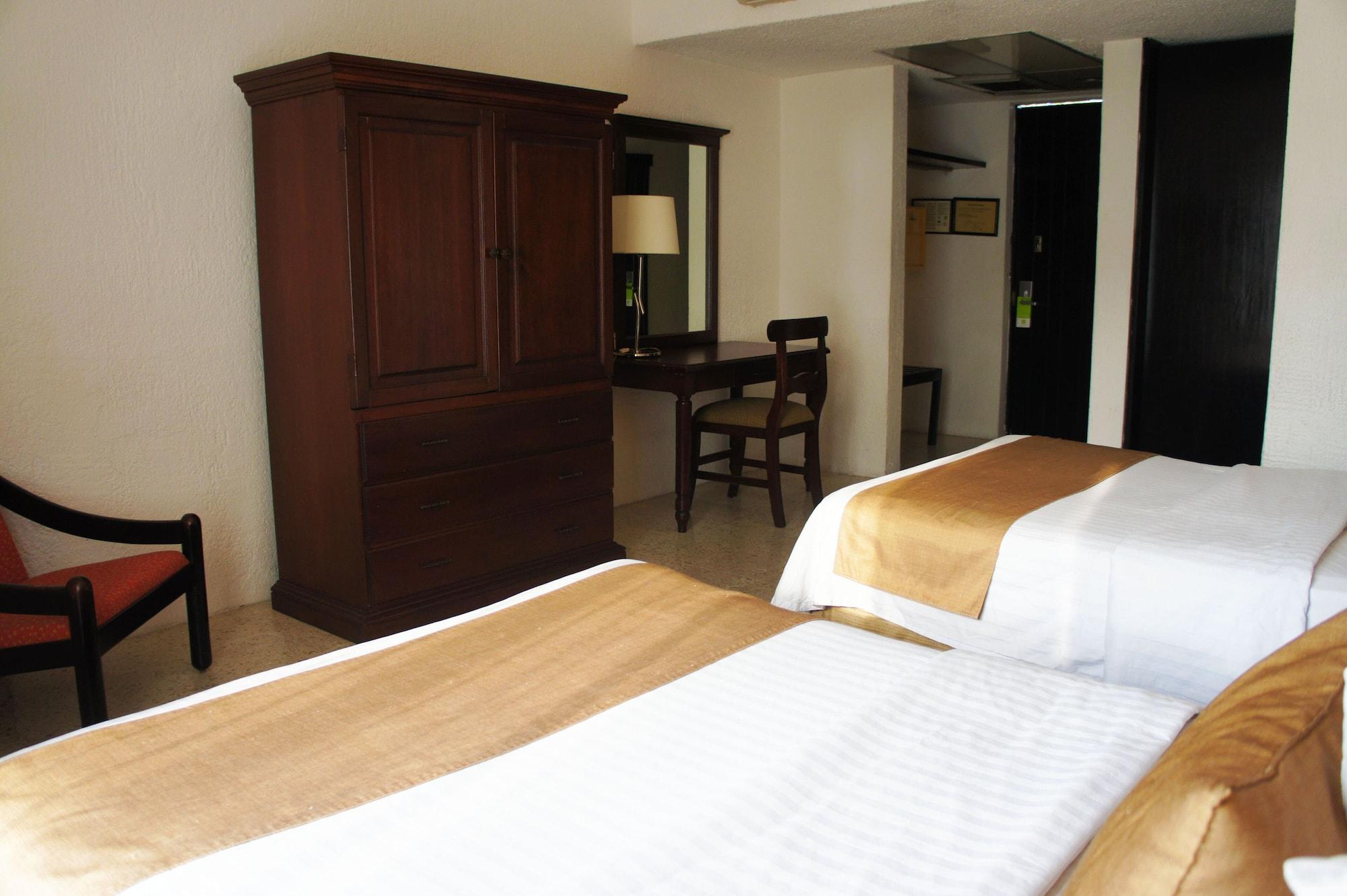 Hotel Kamico ทาปาชูลา ภายนอก รูปภาพ
