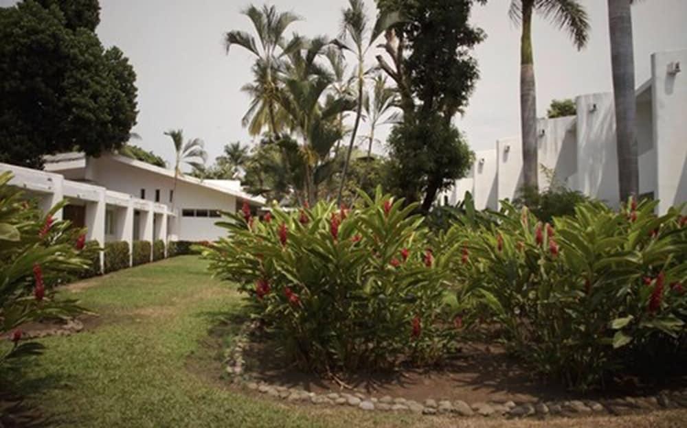Hotel Kamico ทาปาชูลา ภายนอก รูปภาพ