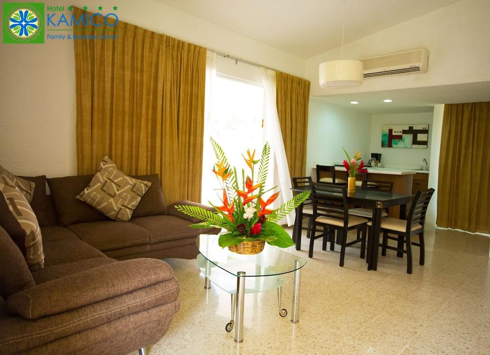 Hotel Kamico ทาปาชูลา ภายนอก รูปภาพ
