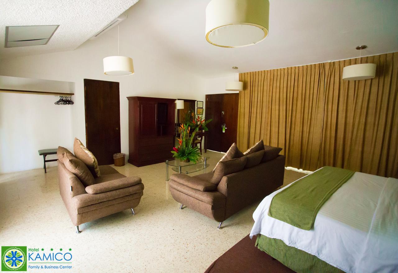 Hotel Kamico ทาปาชูลา ภายนอก รูปภาพ