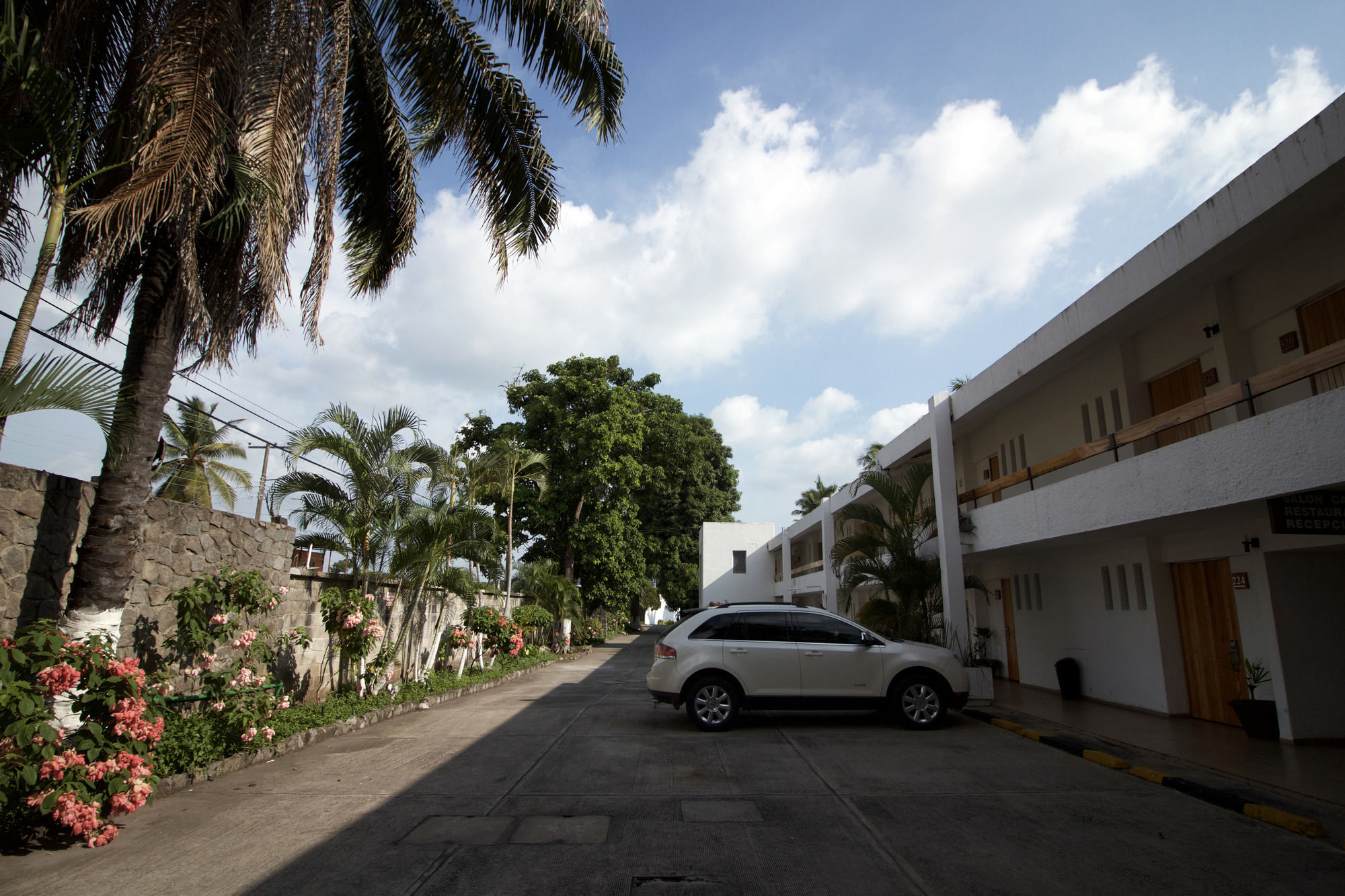 Hotel Kamico ทาปาชูลา ภายนอก รูปภาพ